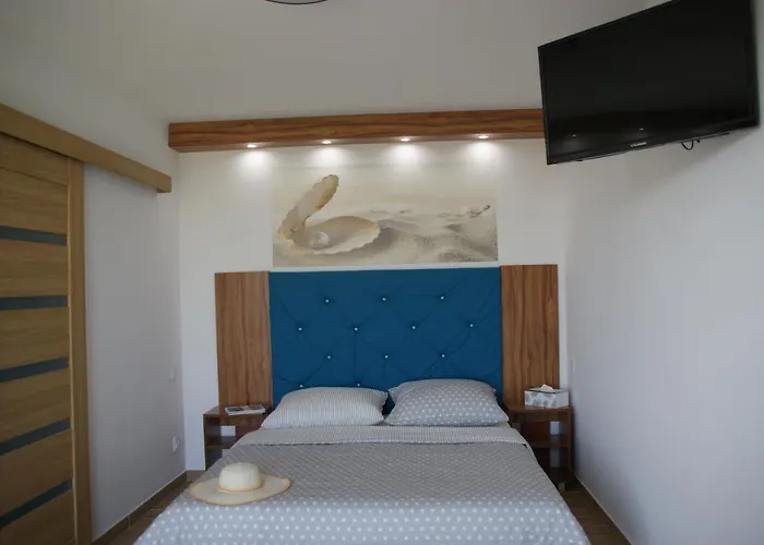 Апартаменты Amber - Нехоже