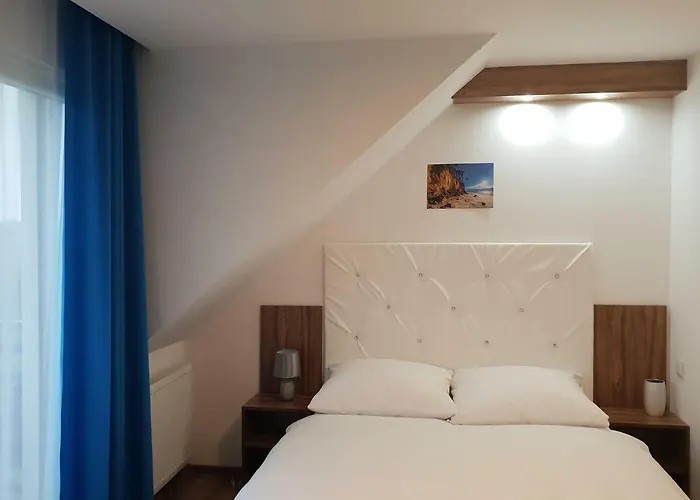 Amber - * Нехоже