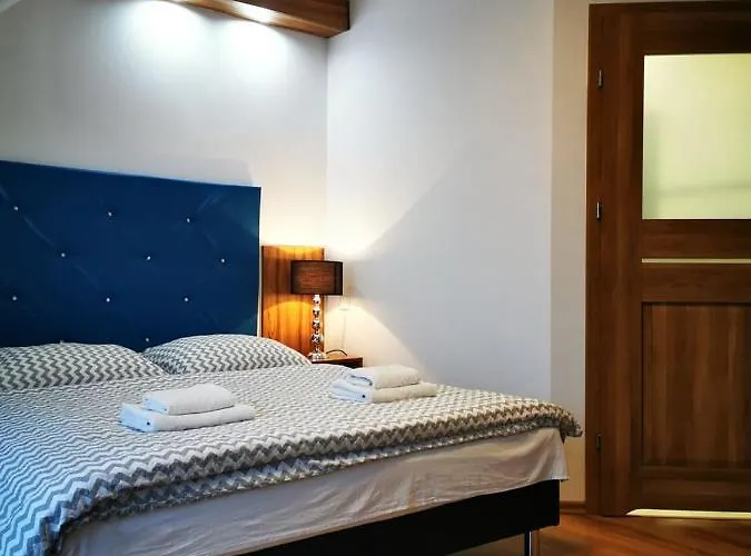 Апартаменты Amber - Нехоже